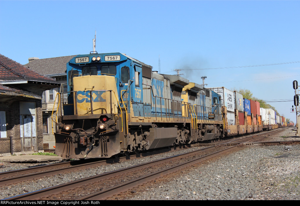 CSX 7567 & CSX 7542